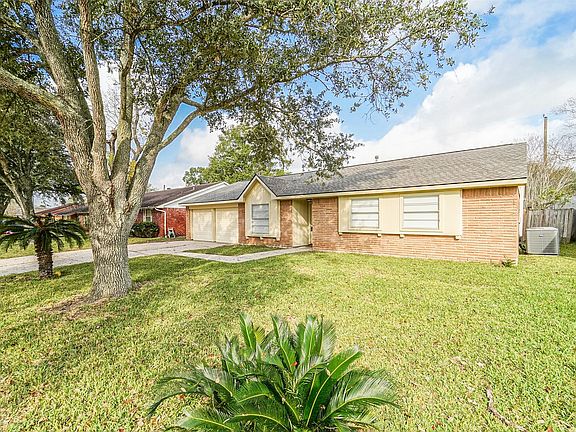 2nd image of 6022 Dellfern Dr