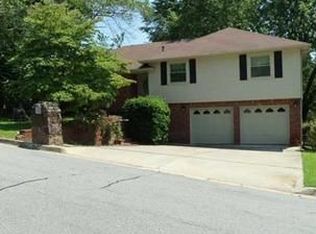 6514 S Q St, Fort Smith, AR 72903