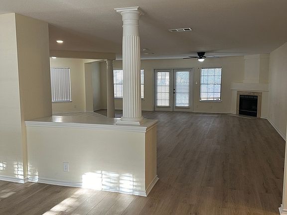 3rd image of 2022 LARCO WAY