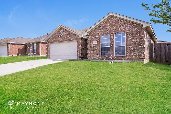 9208 Marilyn Dr — Photo 3