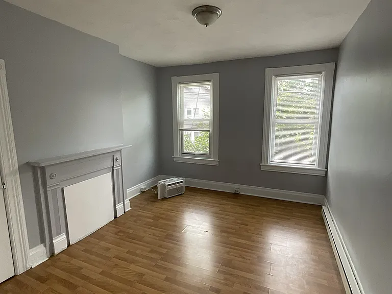 123 McCandless Ave — Photo 6