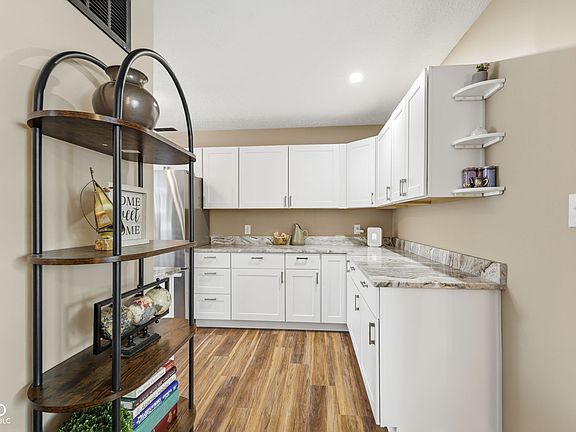 5th image of 5003 Gambel Rd