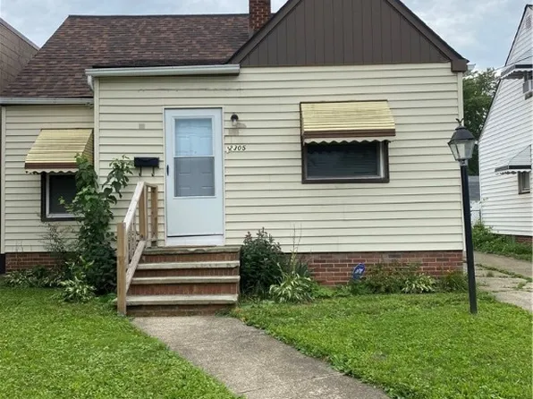 12305 Sprecher Ave, Cleveland, OH 44135