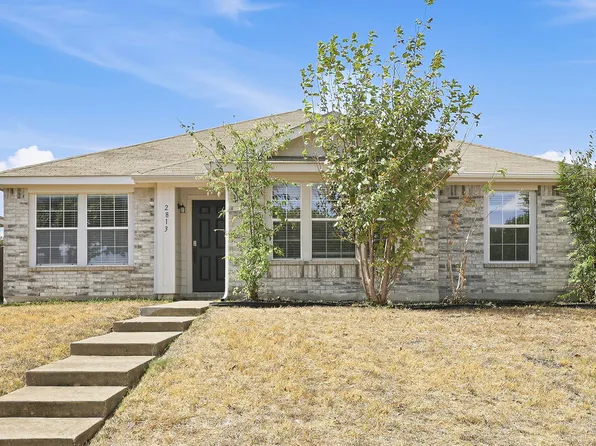 2813 McIntosh Ct, Lancaster, TX 75134