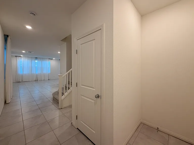 8143 Desert Cassia Ave — Photo 4
