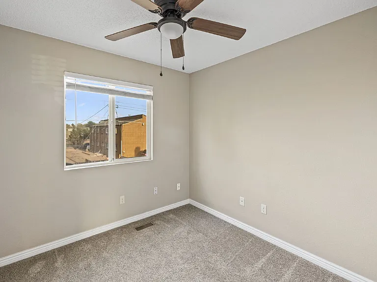 1719 S Canoe Creek Dr — Photo 26
