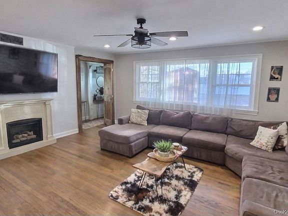 5th image of 166 Daniel Road N