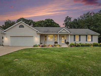 330 Glenwoods Ct NE, Rockford, MI, 49341