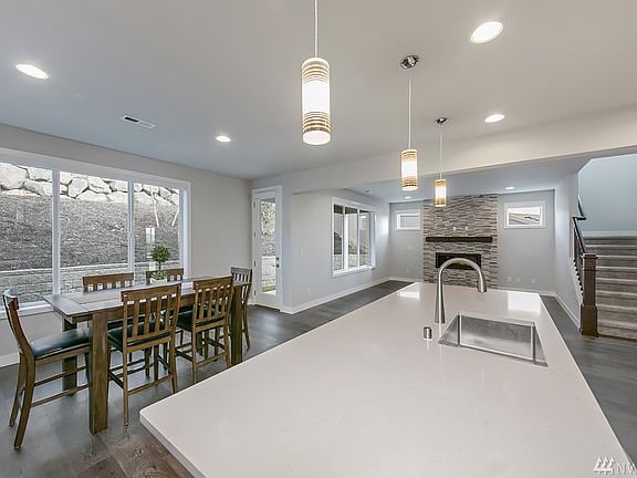 4th image of 13538 Ne 128th Place
