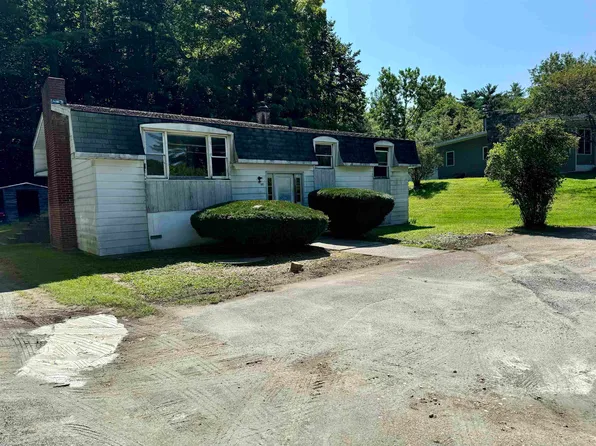 86 Floyds Way, Pownal, VT 05261-9665