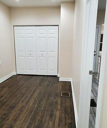 4th image of 4130 N Monticello Ave #1
