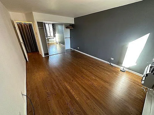 13635 Maple Ave #7B — Photo 9