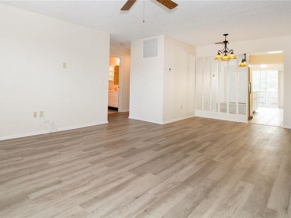 4th image of 5705 80th St N Unit 404