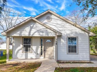314 8th St, Rosenberg, TX 77471