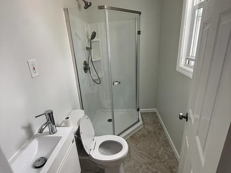 310 University Blvd — Photo 5