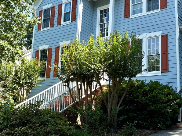 124 Swan Quarter Dr, Cary, NC 27519