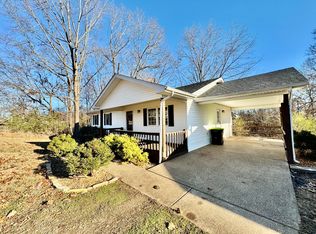 509 Hillview Dr, Cadiz, KY 42211