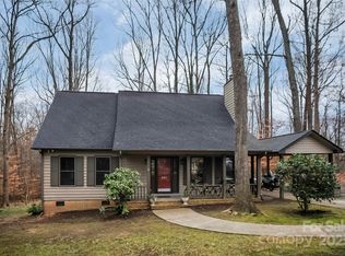 401 Saddlewood Dr, Gastonia, NC 28056