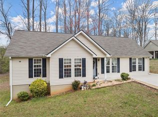 2449 Black Rd, Cleveland, GA 30528