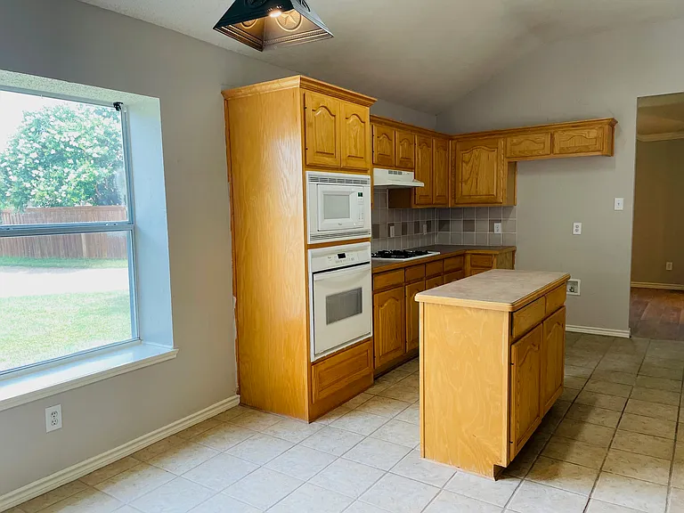 5621 Flowerwood Ln — Photo 20