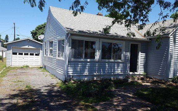 2nd image of 120 E North St