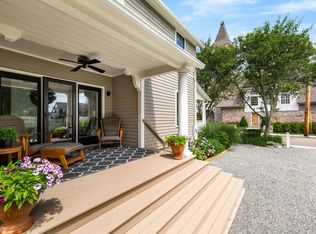 36 Rodman St, Narragansett, RI 02882