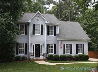 205 W Hill Dr, Cary, NC 27519