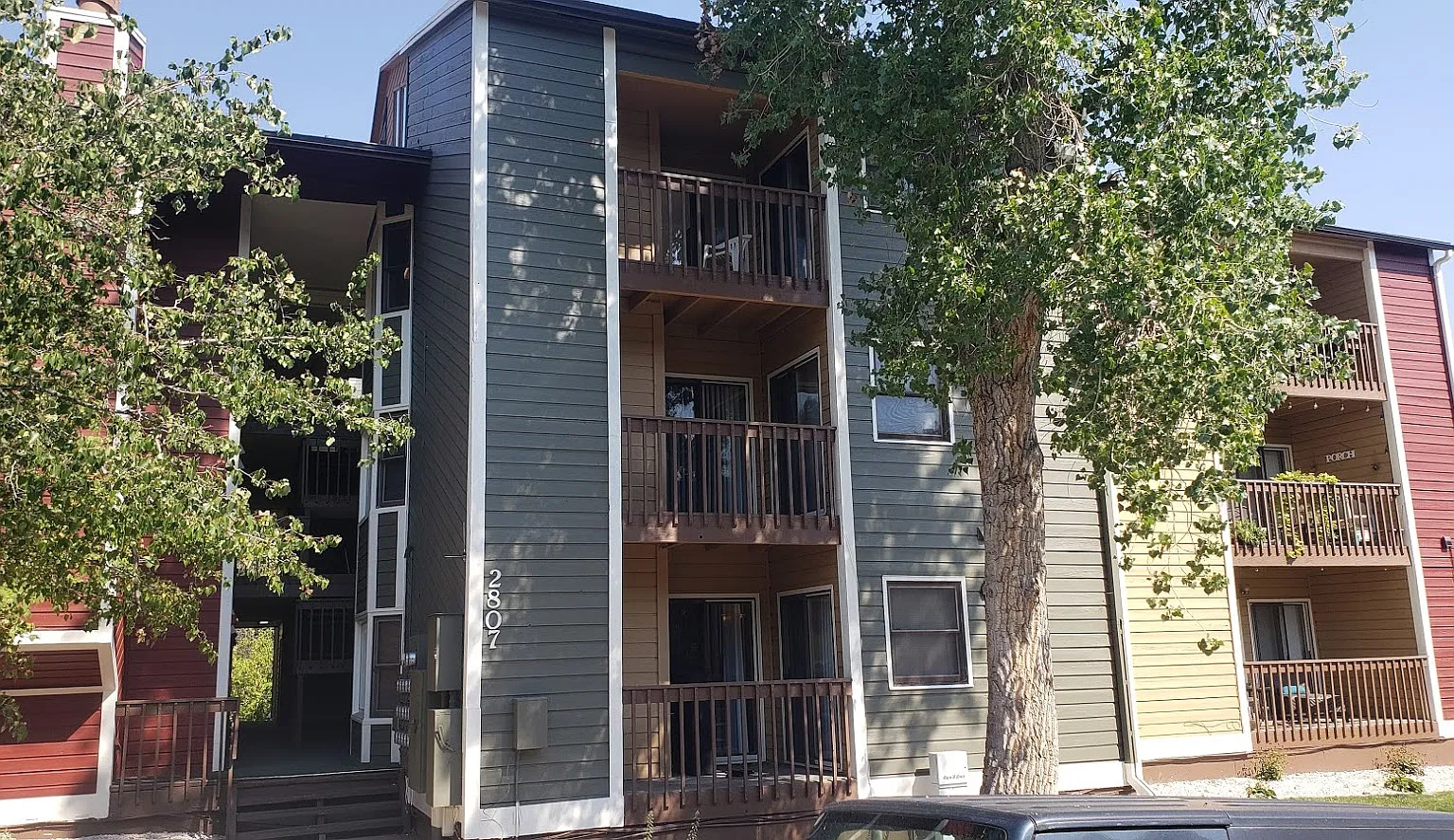 2 bed, 1037 sqft, $2,900 — Photo 1