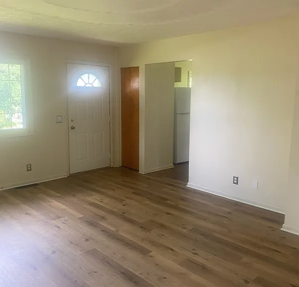 8644 Orchardvale St — Photo 5