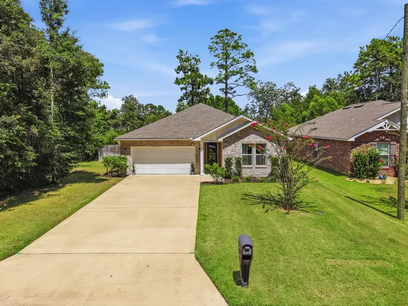 521 Johnson St, Valparaiso, FL 32580