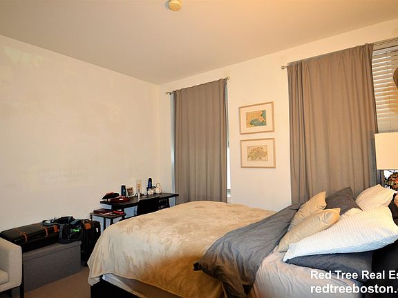 5th image of 181 Essex St #302D