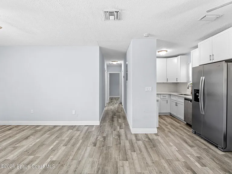311 W University Blvd — Photo 7