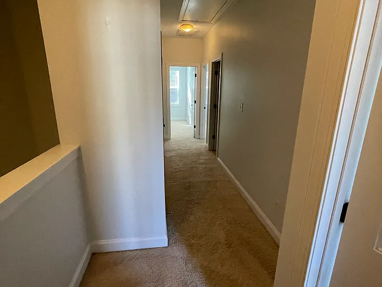 748 Carolina Ave — Photo 19