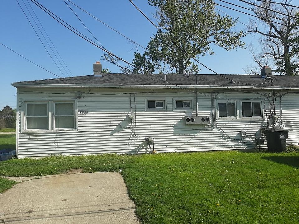 1st image of 32660 Menominee St