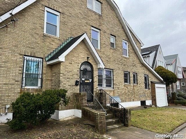 1st image of 136-02 Newport Avenue