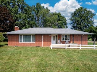 8202 E Lincoln Way, Apple Creek, OH 44606