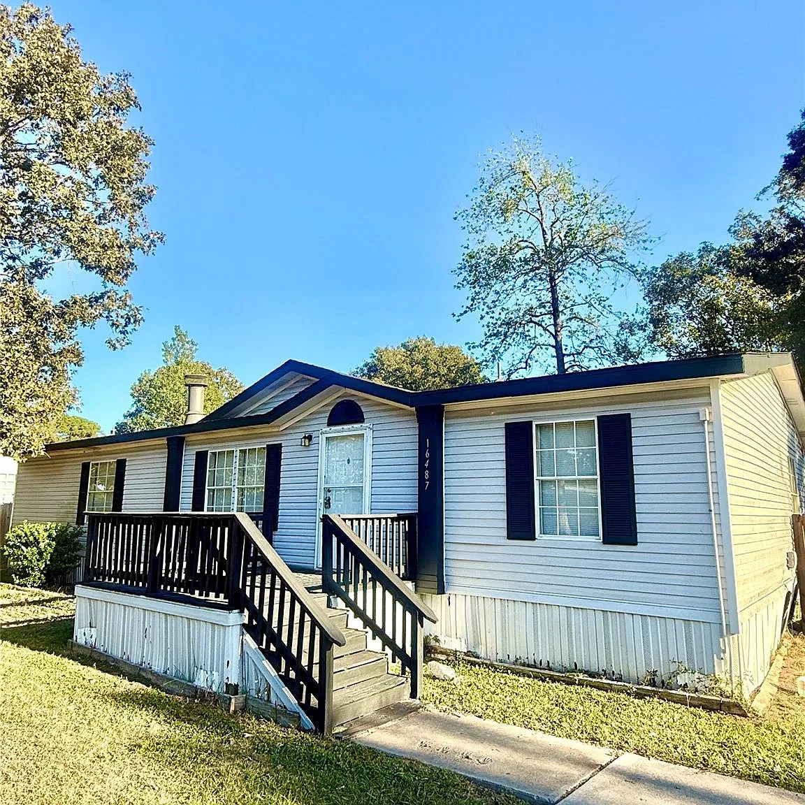 4 bed, 2.0 bath, 1568 sqft, $1,195 — Photo 2