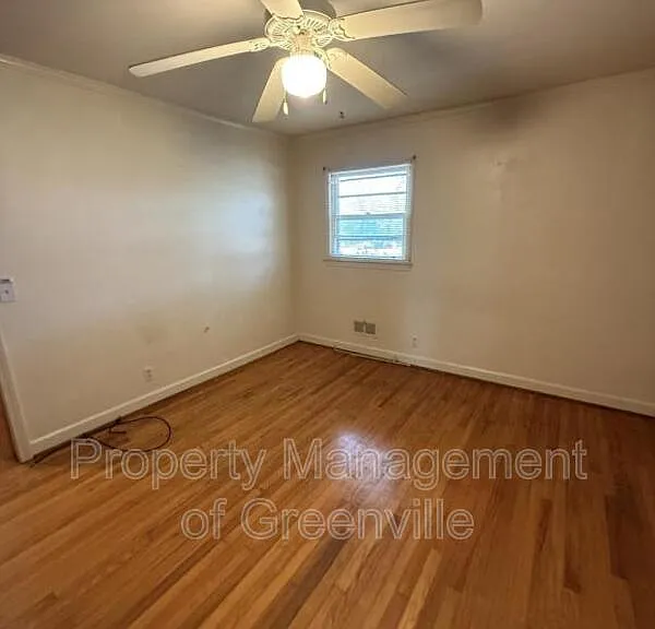 9 Eisenhower Dr #A — Photo 5