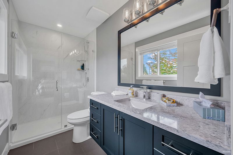 New Westminster Apartment for rent - 3 Bedrooms — photo 16