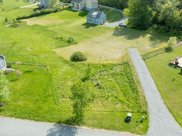 376 South Ridge Drive #31, Middlebury, VT 05753