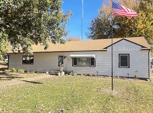 535 Waverly St, Little River, KS 67457