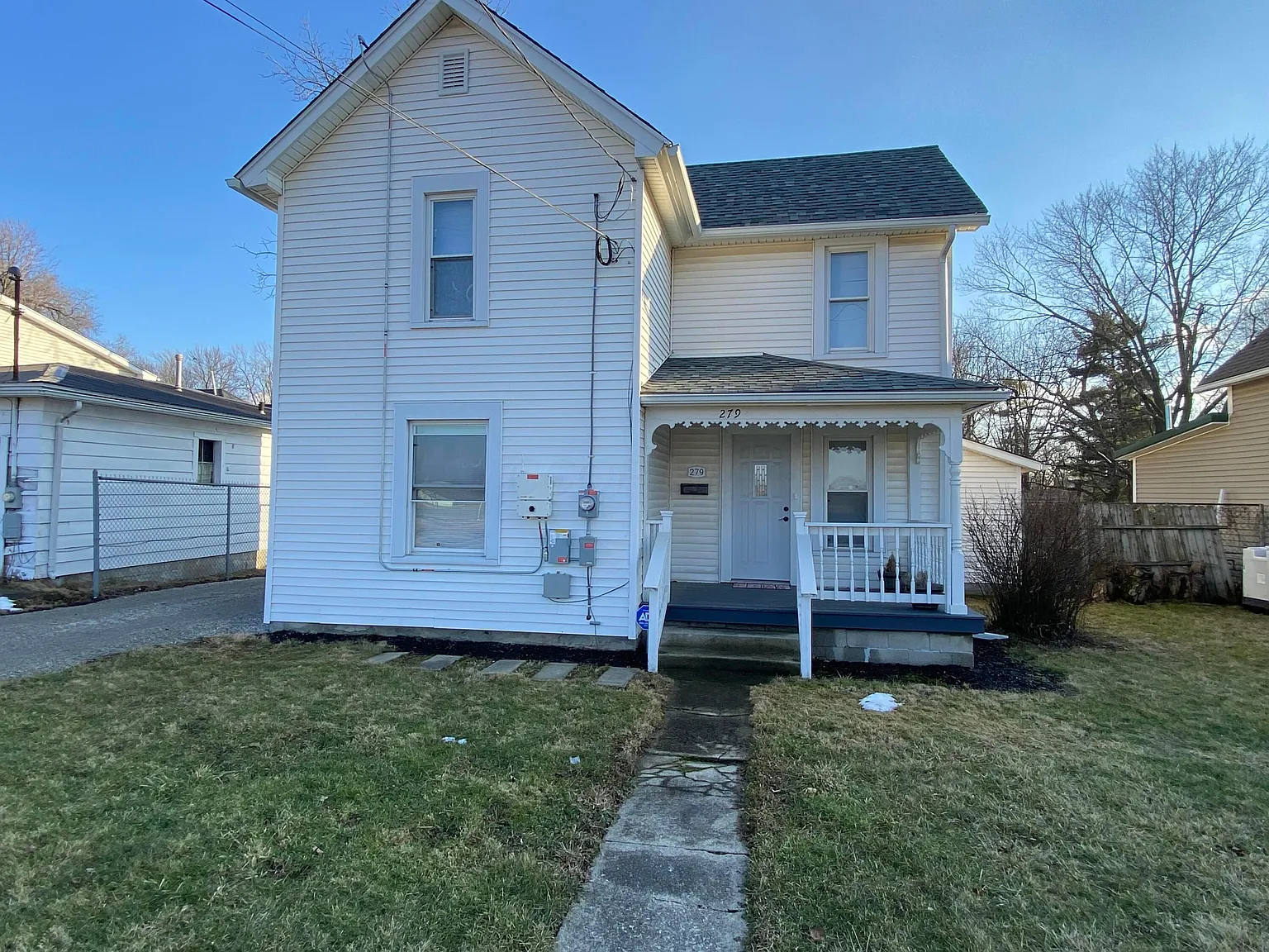 279 E Fairground St photo 1