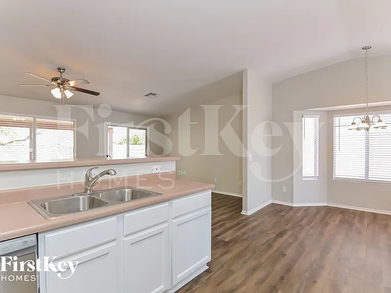 4099 S Apache Well Dr — Photo 7