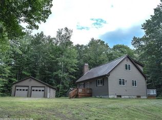 402 Bartlett Rd, Mount Vernon, ME 04352