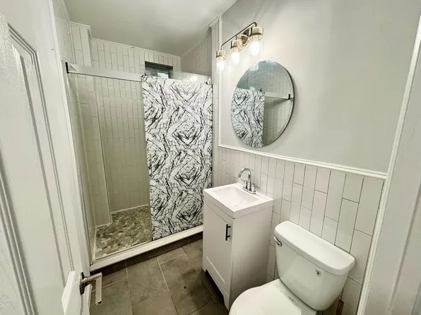 275 Harrison Avenue image 7 of 15