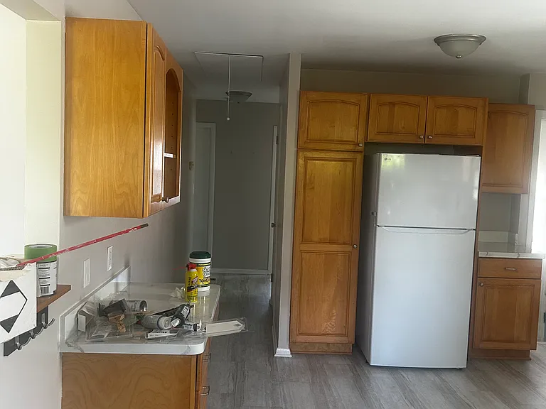 23812 Knickerbocker Rd — Photo 2