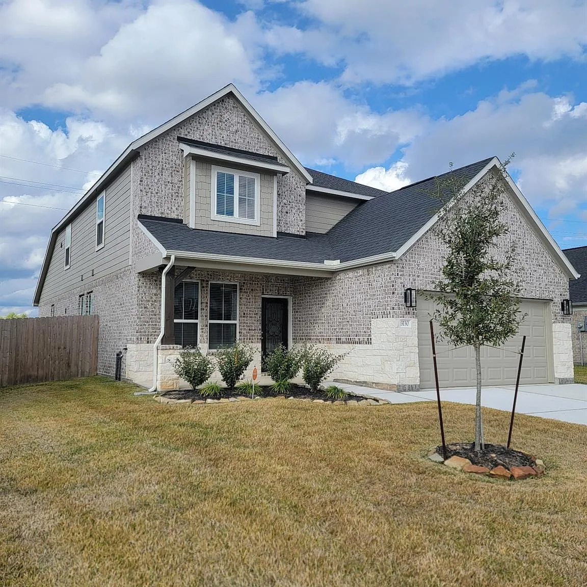 4 bed, 3.5 bath, 2747 sqft, $2,800 — Photo 4