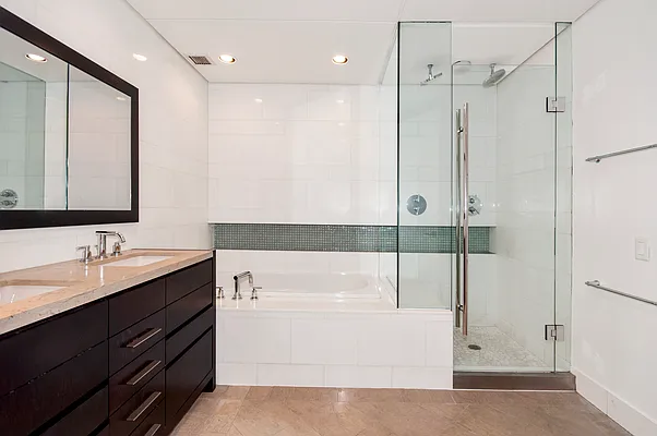 Rented by Douglas Elliman | media 14