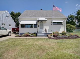 5393 Smith Rd, Brookpark, OH 44142