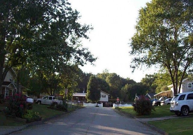 2nd image of 7202 Fairbanks Rd